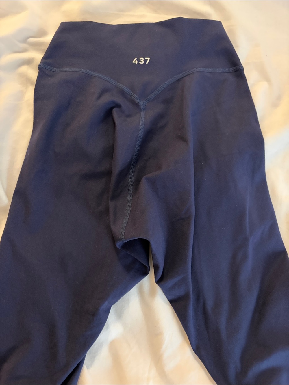 437 NWOT Navy Active Leggings